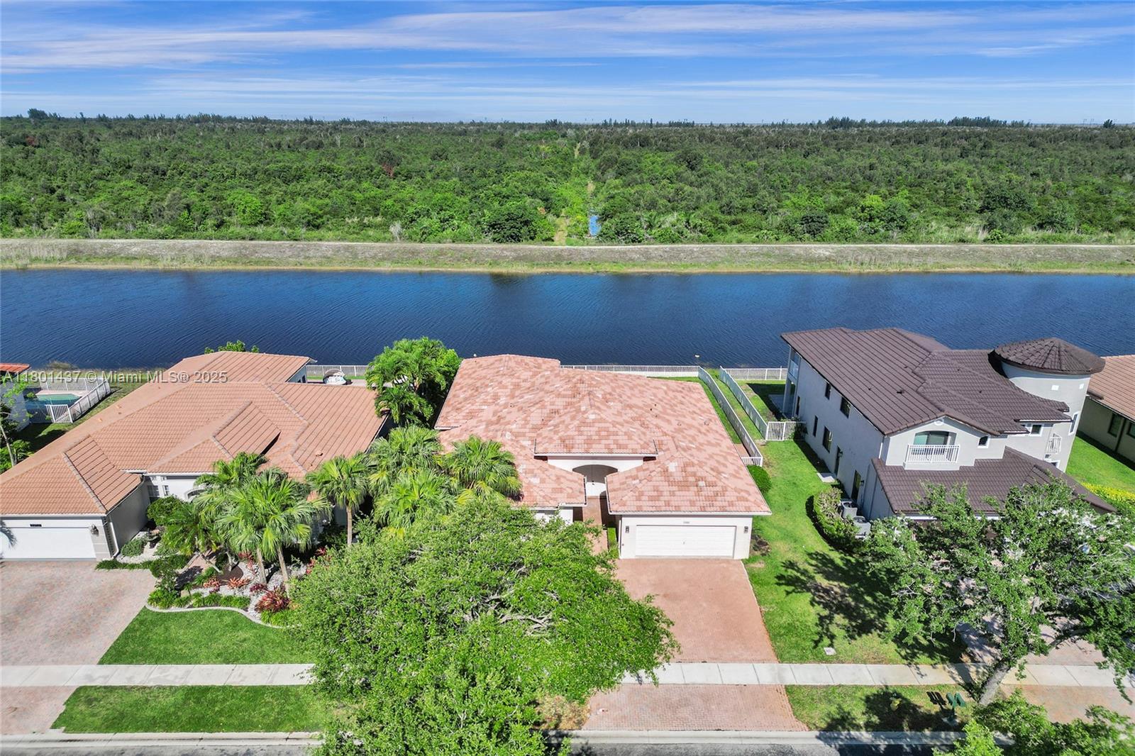 3360 SW 195th Ter