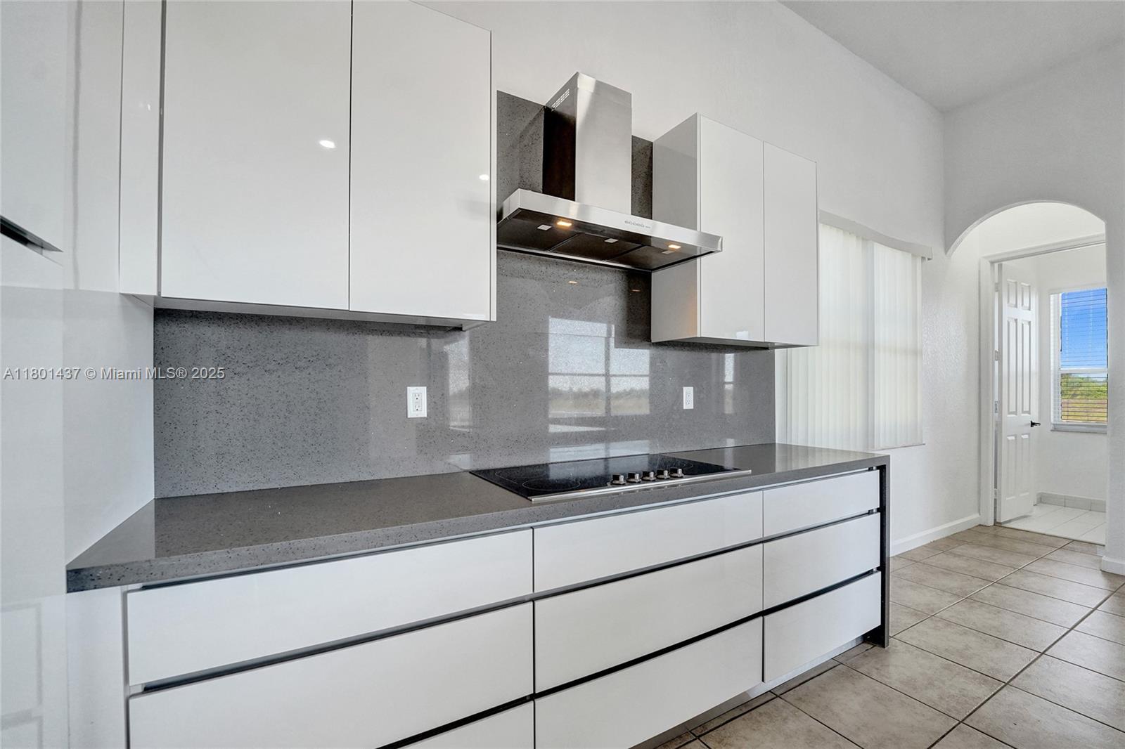 SUNSET LAKES GRAND ISLE - Residential