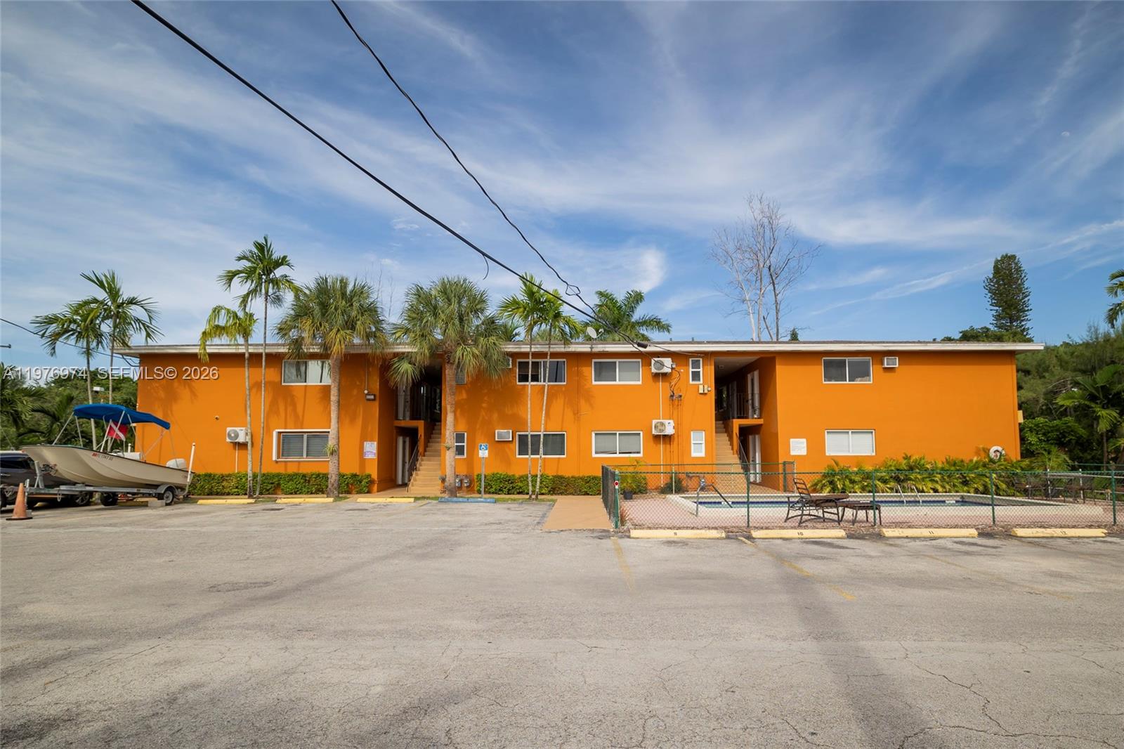 HIDEAWAY CONDO - Residential Lease