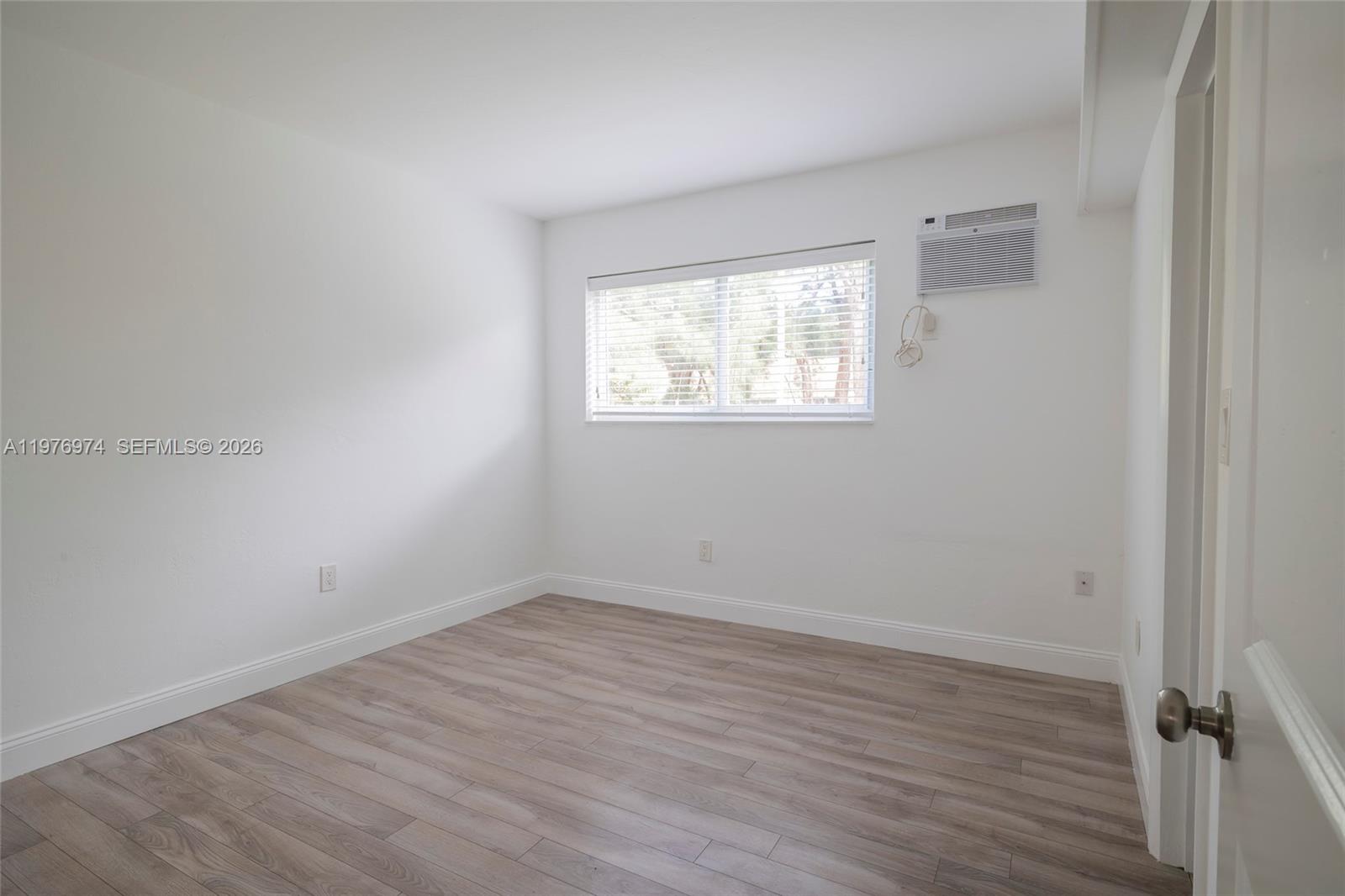 HIDEAWAY CONDO - Residential Lease