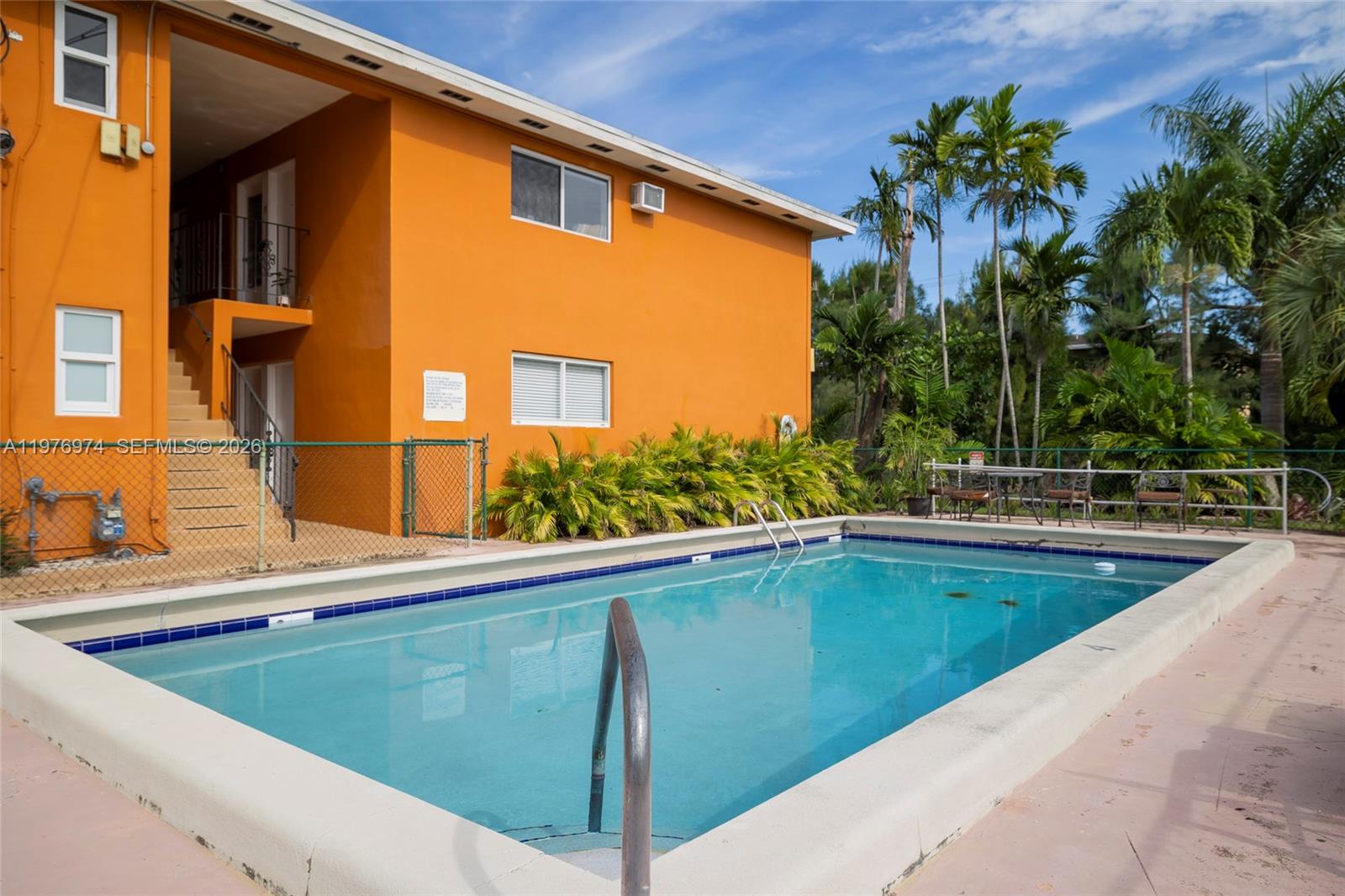 HIDEAWAY CONDO - Residential Lease