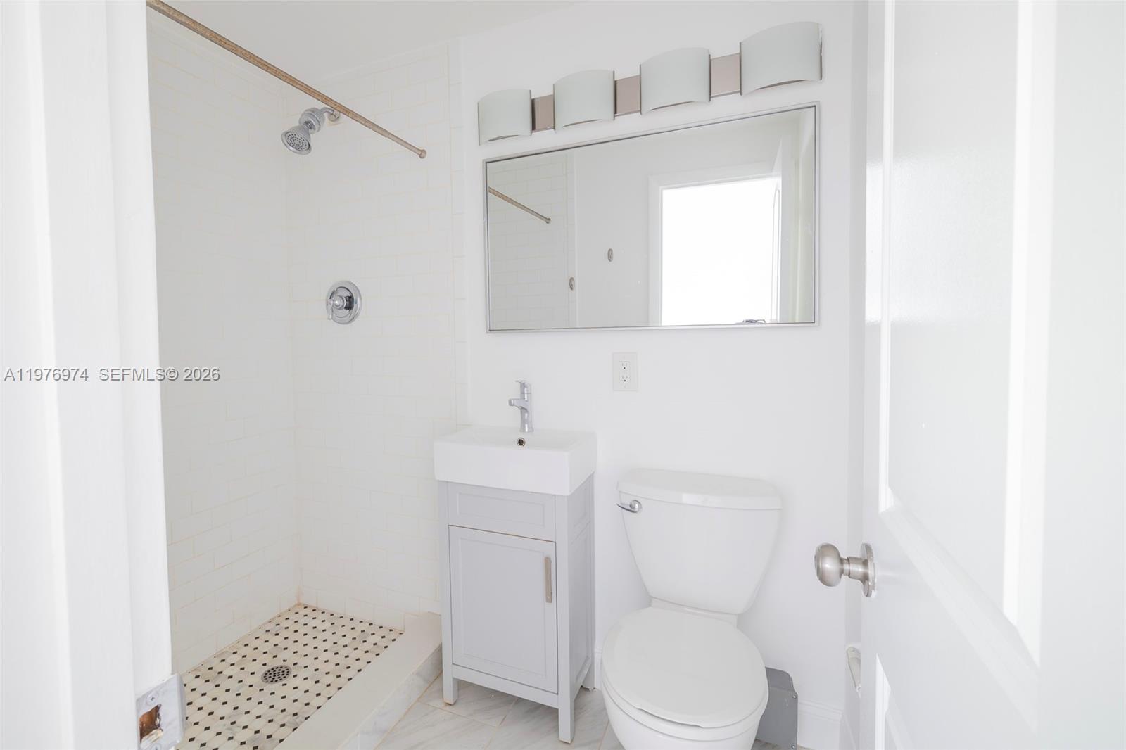 HIDEAWAY CONDO - Residential Lease