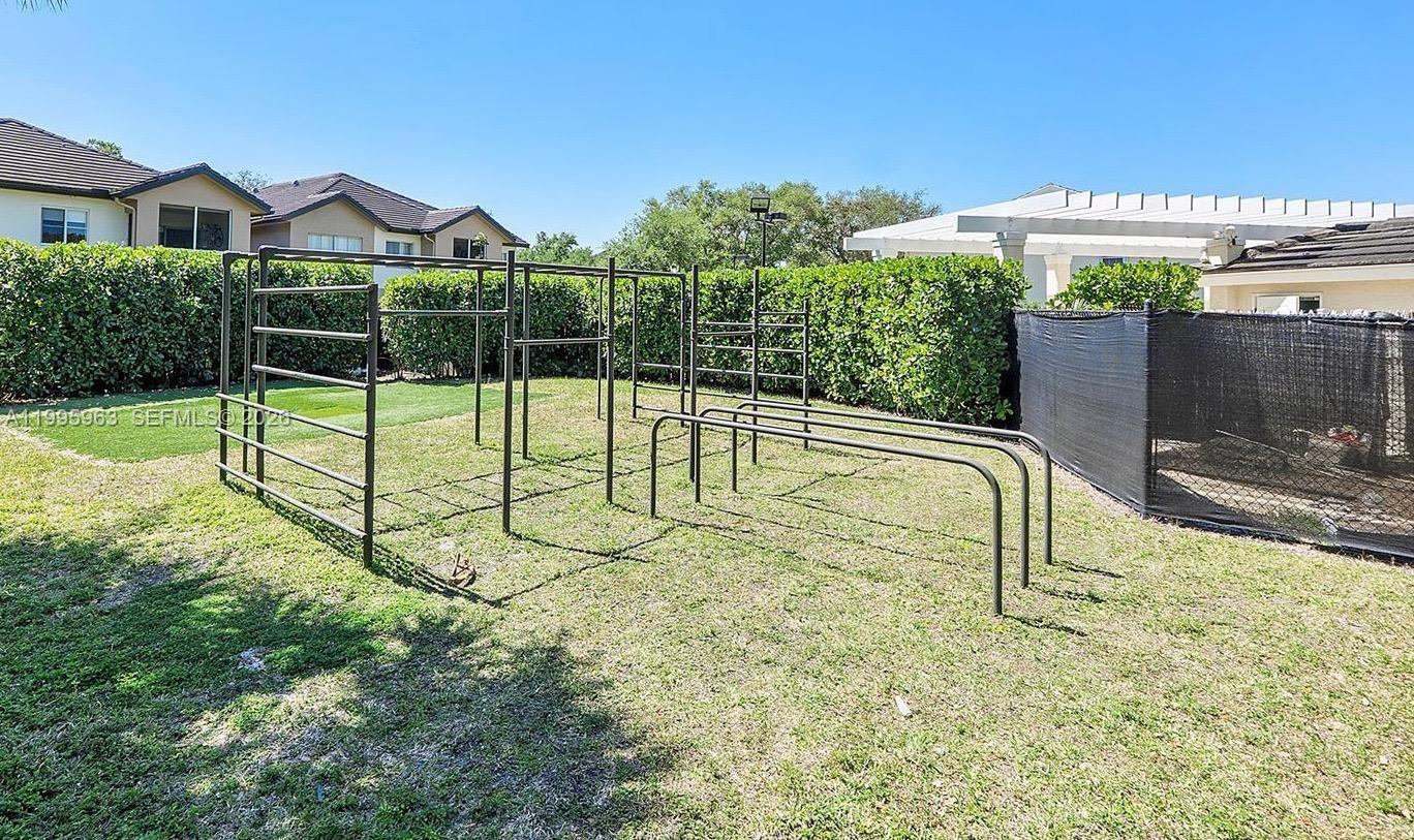 WESTVIEW VILLAGE ADDITION - Residential