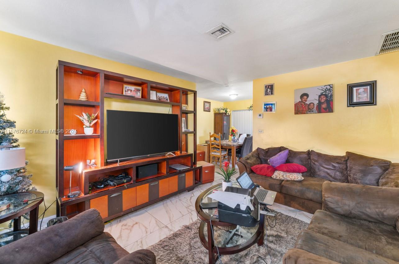 20530 NW 24th Ave