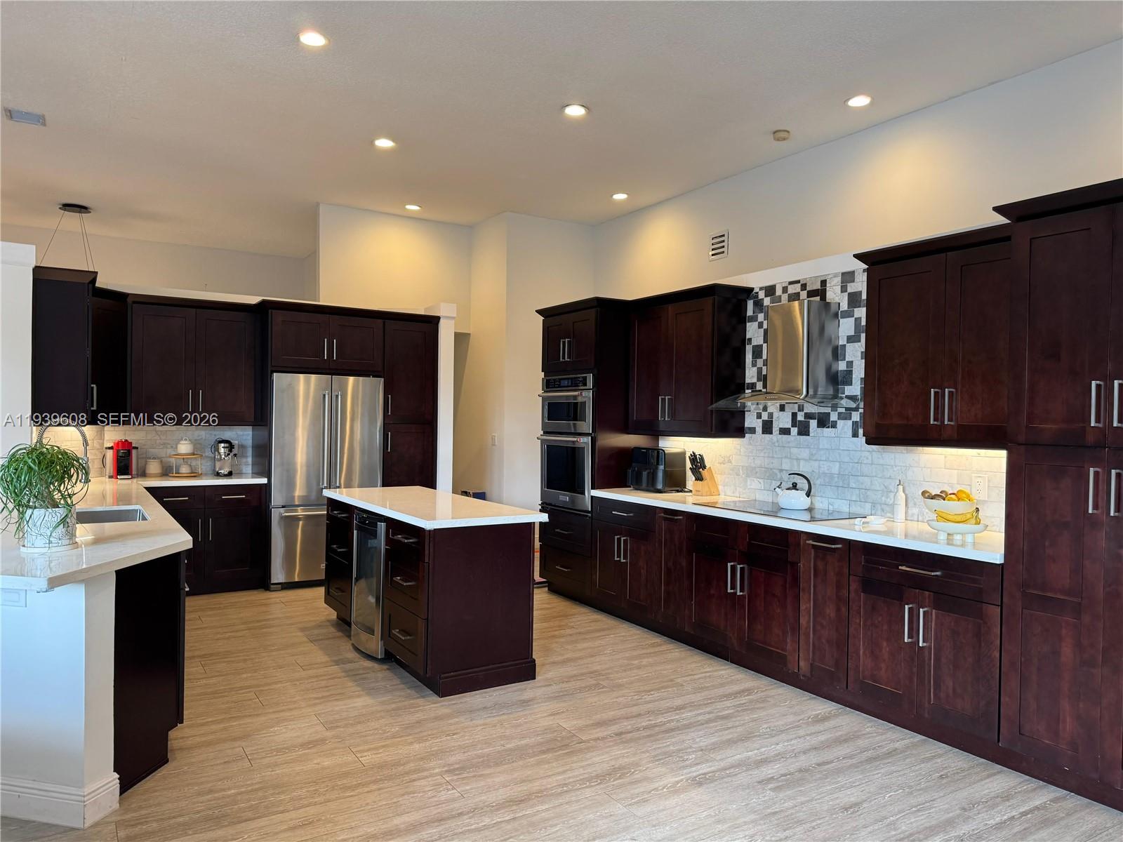 ARENAL SUB - Residential