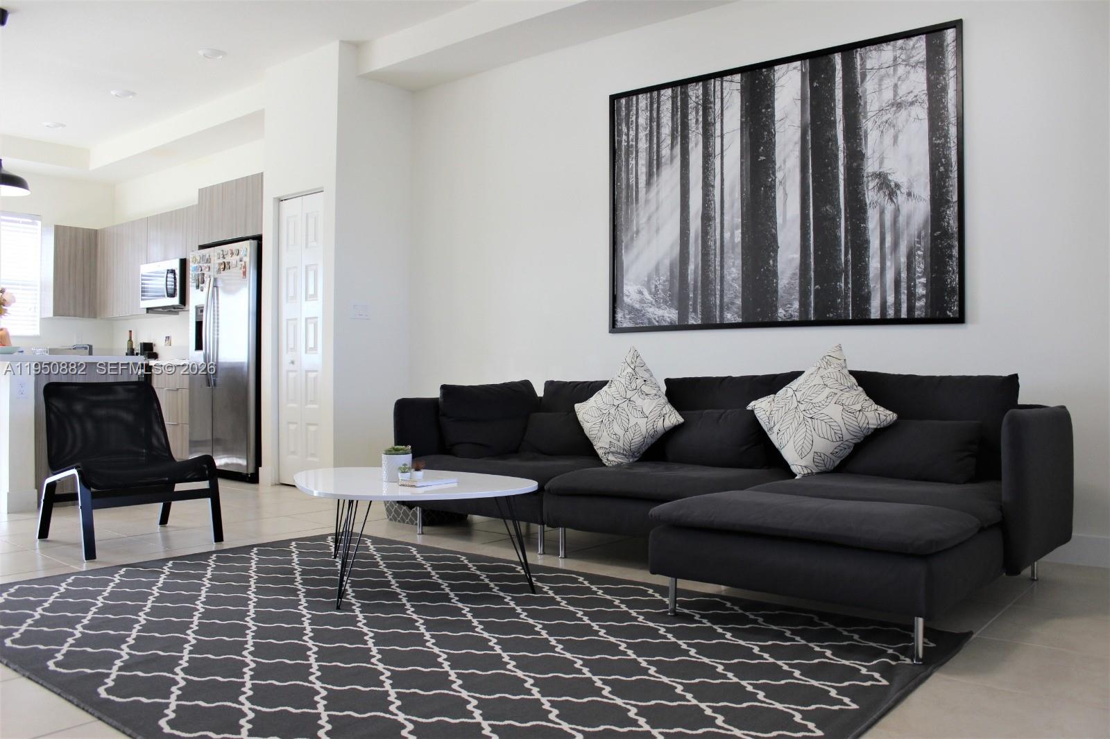 View photos, virtual tours, details... 10455 NW 82nd St 33