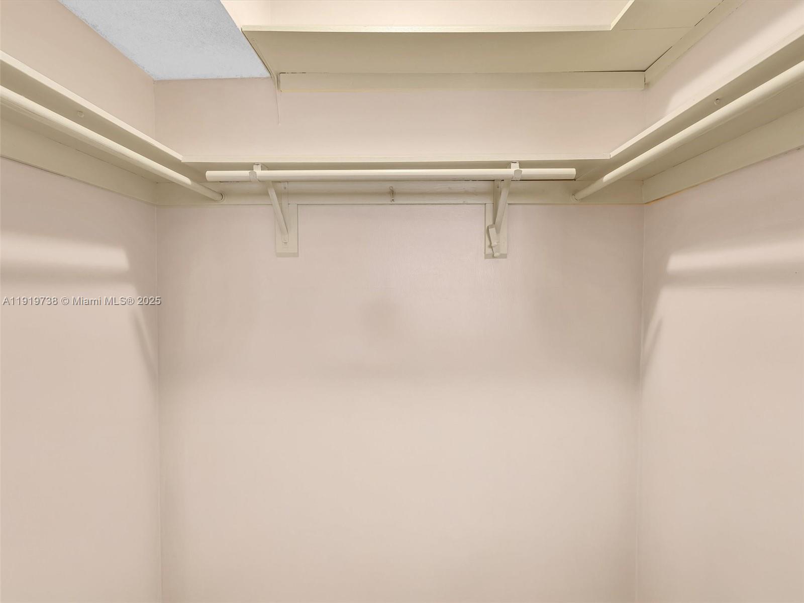 ELDERBERRY GARDENS CONDO - Residential