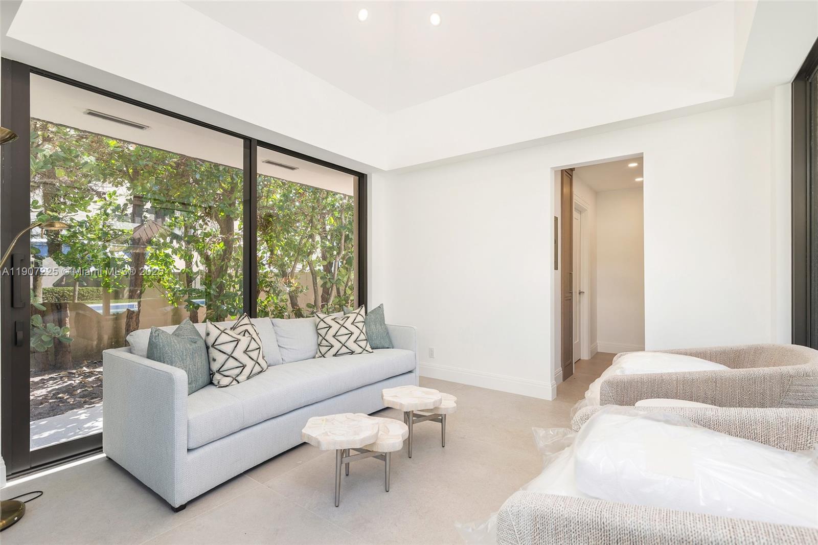 LEVERETT HOUSE CONDO - Residential