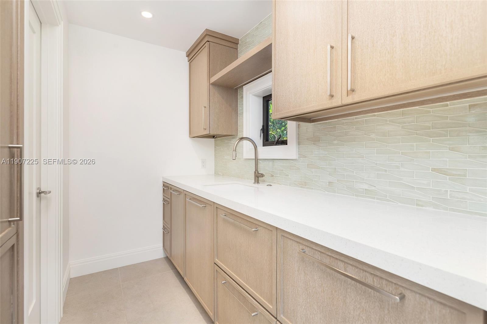 LEVERETT HOUSE CONDO - Residential