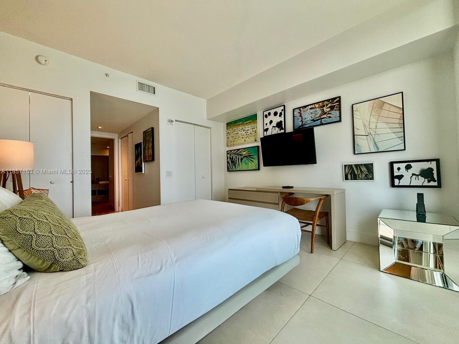 4111 SOUTH OCEAN DRIVE CO - Residential