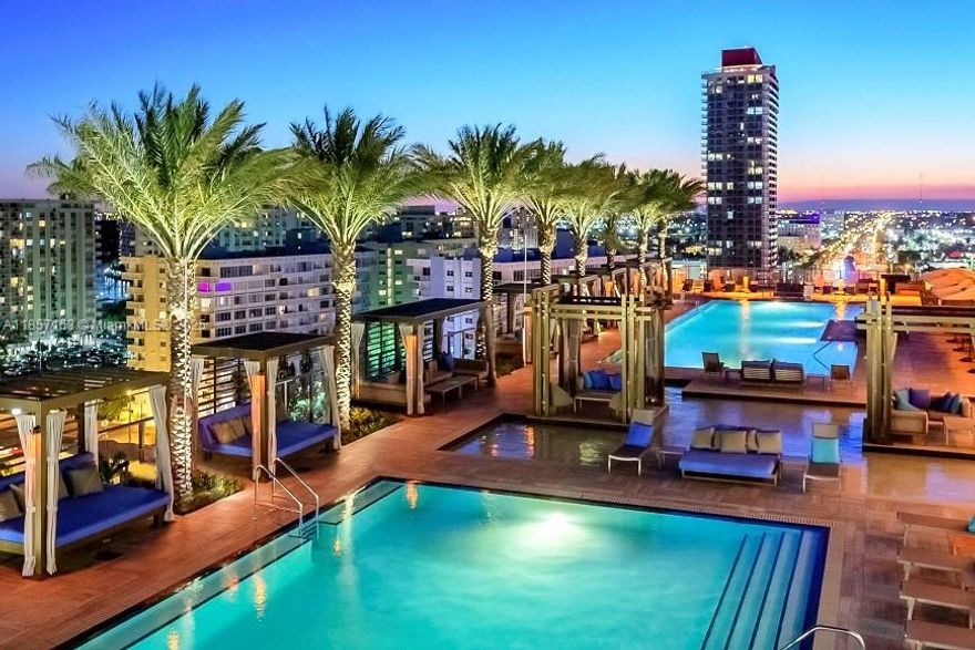 Stunning apartment with breathtaking ocean and city views in Hollywood Beach. Features 2 spacious bedrooms and 2 bathrooms, plus a balcony with spectacular views. Located in a luxury resort close to top restaurants, department stores, and the exclusive Aventura Mall.

Direct beach access, resort-style pool, fully equipped gym, and spa. Allows short-term rentals — a great investment opportunity!

Don’t miss out on living the ultimate beachfront lifestyle with excellent rental potential.