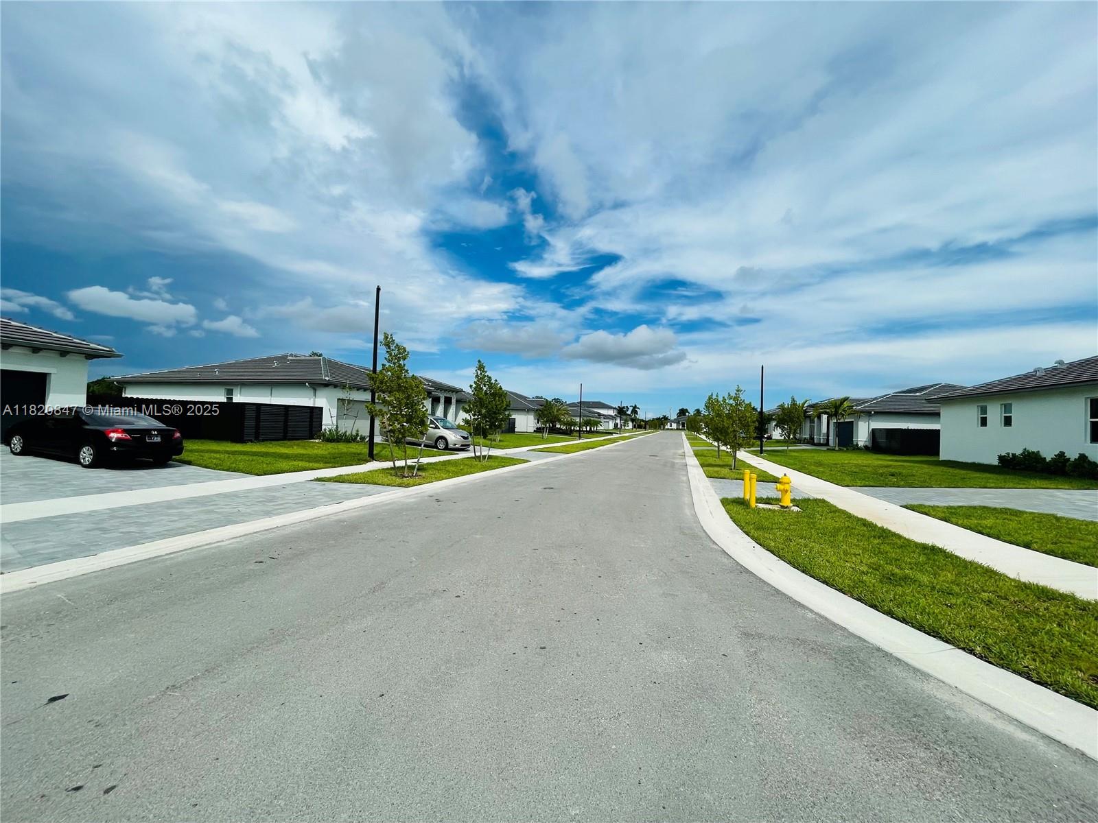 SEDONA ESTATES - Residential