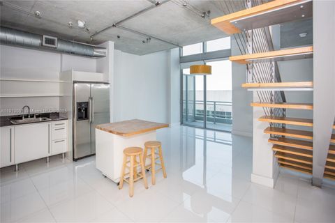 690 SW 1st Ct PHI20 Miami FL 33130