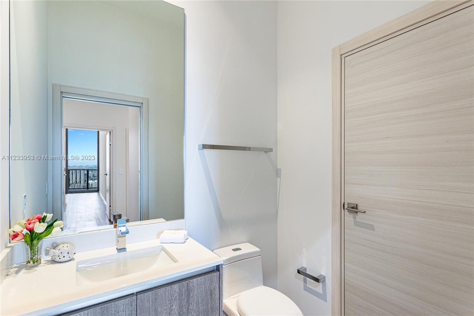 801 SMA RESIDENCES CONDO - Residential