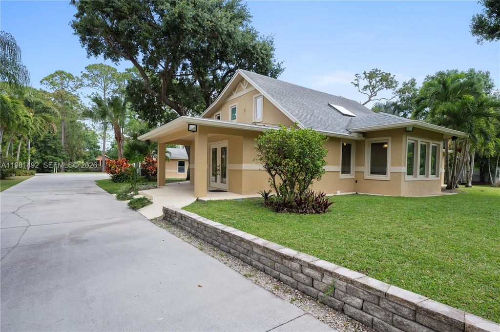 Photo of 12263 Sandy Run Rd, Jupiter, FL 33478 (MLS # A11981492)