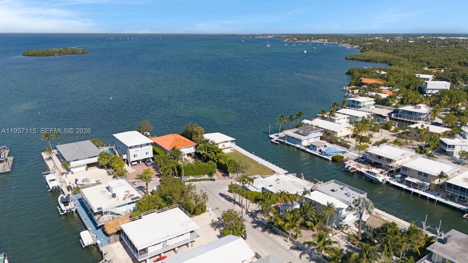 PIRATES COVE 1ST ADD - Residential