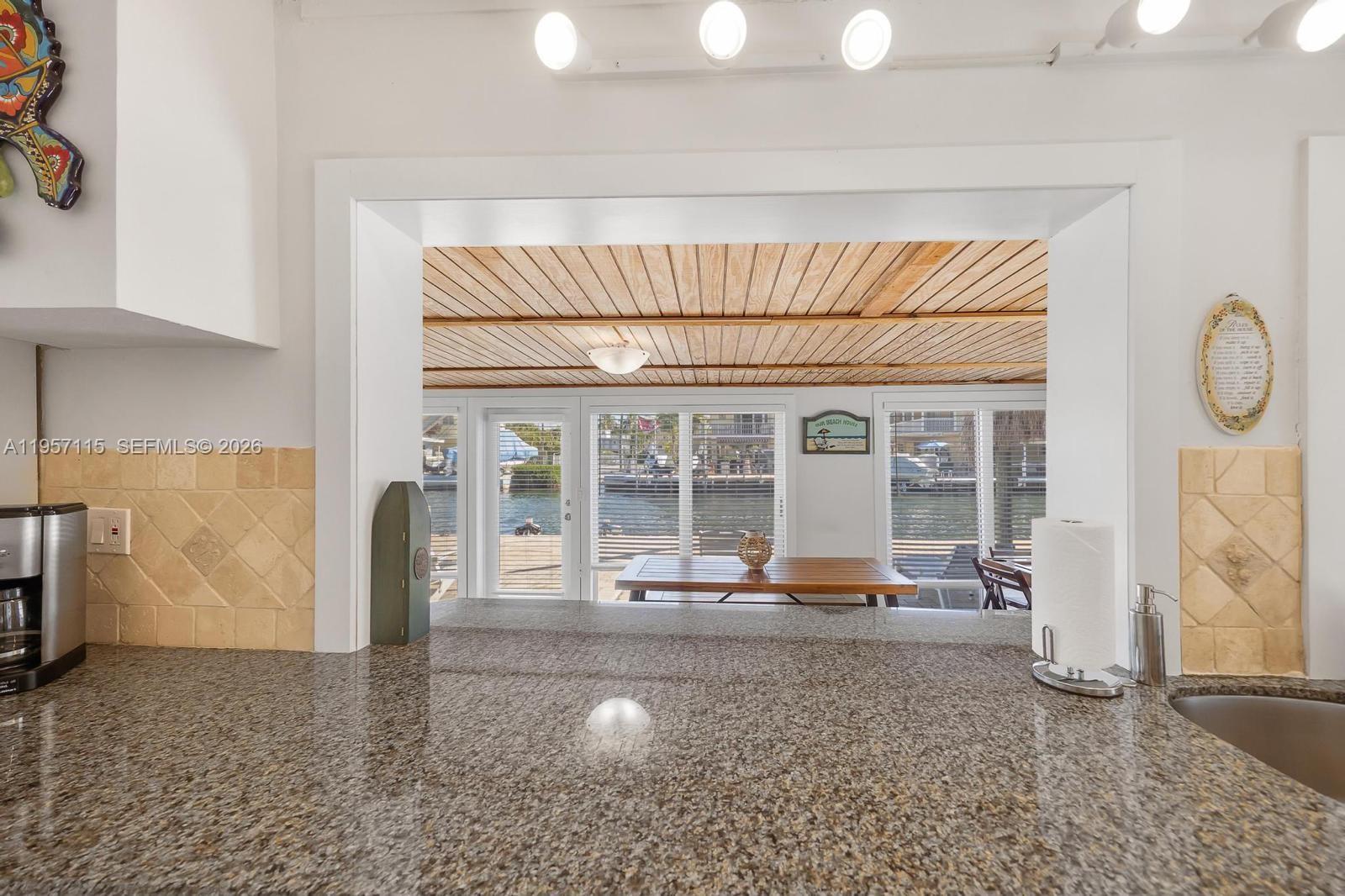 PIRATES COVE 1ST ADD - Residential