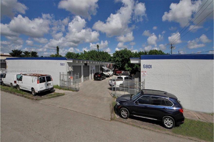Don't miss out on this prime leasing opportunity! With only one unit remaining, offering 450 square feet of space, this property is perfect for auto mechanics seeking an open storage warehouse. Featuring both an overhead door and a convenient man door entrance, this building is tailored to meet the unique needs of auto businesses. Its strategic location on Dawson St, just off 441 on the East side and north of Pembroke Road, ensures central accessibility for clients and places you right in the heart of the thriving auto community. Seize the chance to establish your business in this ideal and bustling location!
