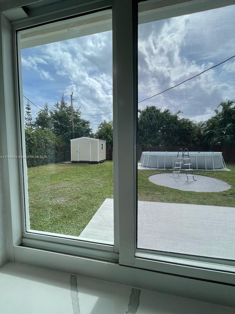 GULFSTREAM ESTATES - Residential Lease