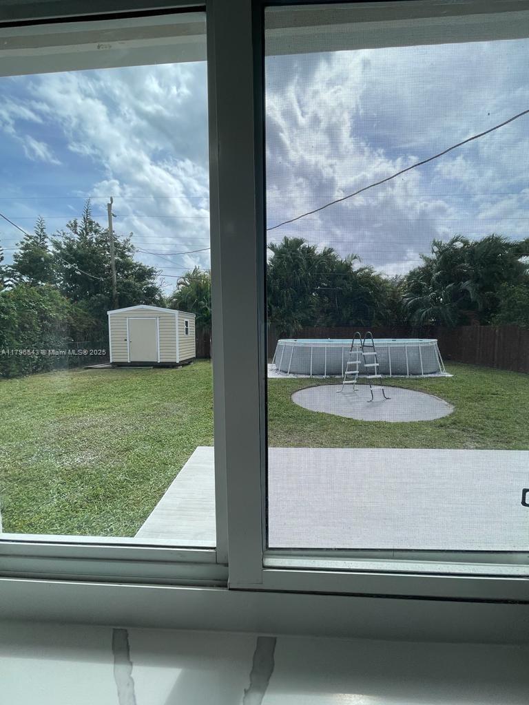 GULFSTREAM ESTATES - Residential Lease