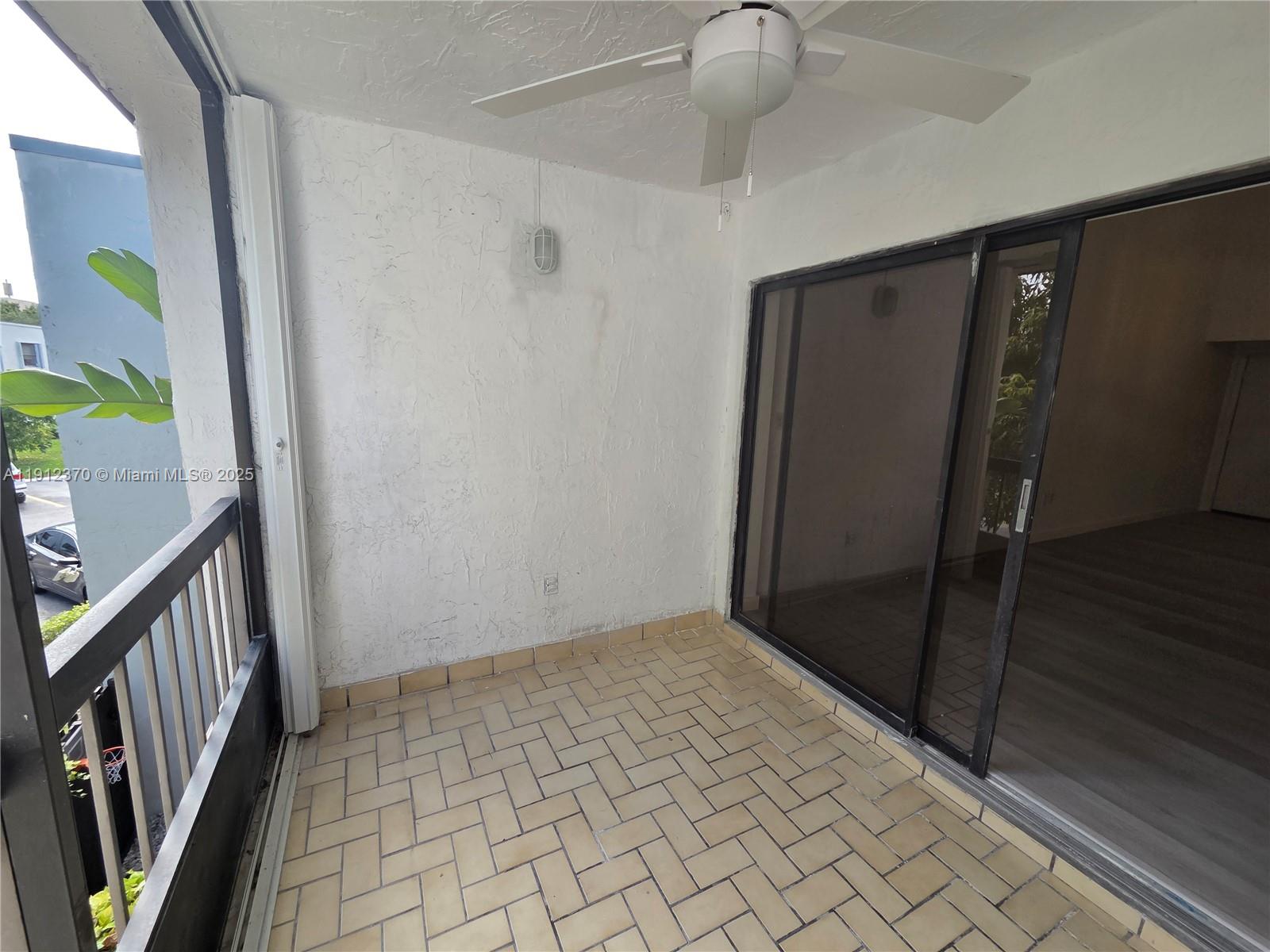 BLEAU FONTAINE CONDO #3 - Residential Lease