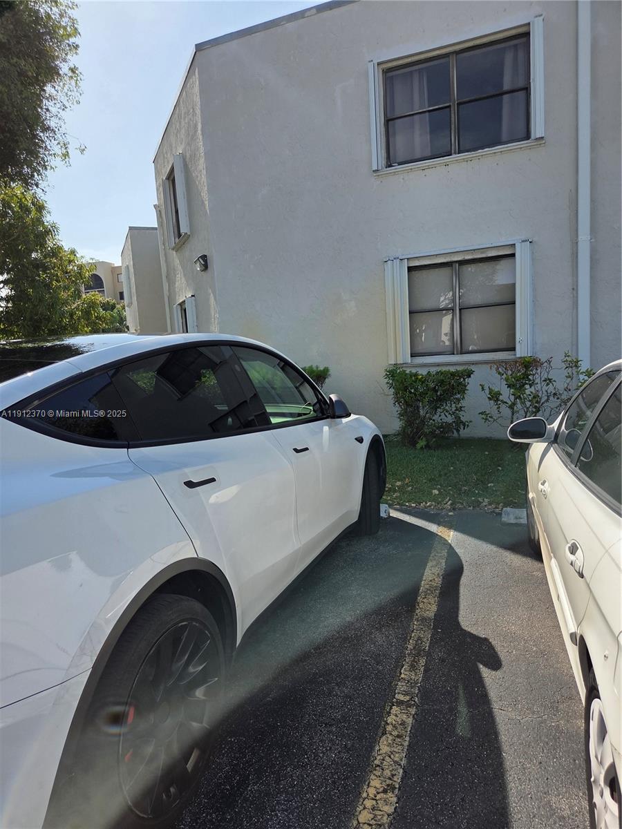 BLEAU FONTAINE CONDO #3 - Residential Lease