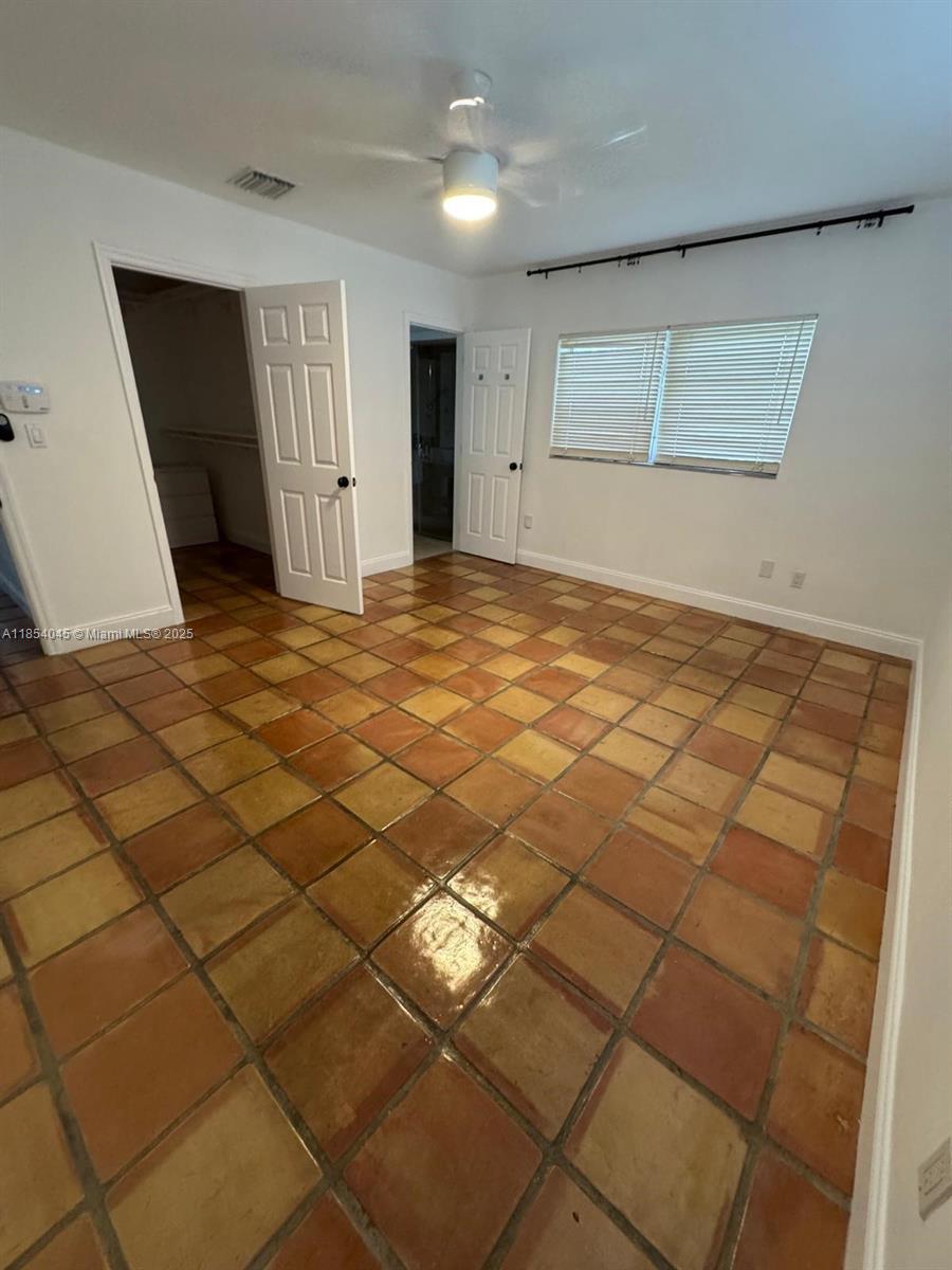 POINSETTIA ESTATES - Residential Lease