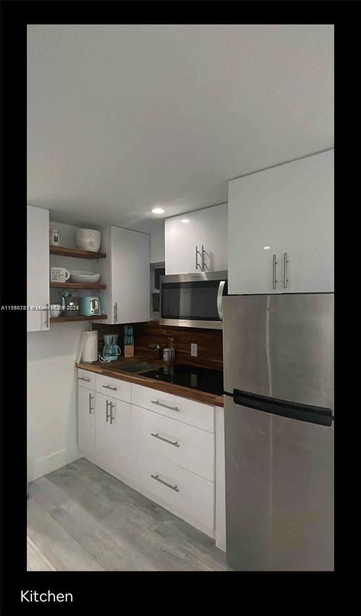 Rental Property at 13003 Sw 195th St 101, Miami, Broward County, Florida - Bedrooms: 1 
Bathrooms: 1  - $1,375 MO.