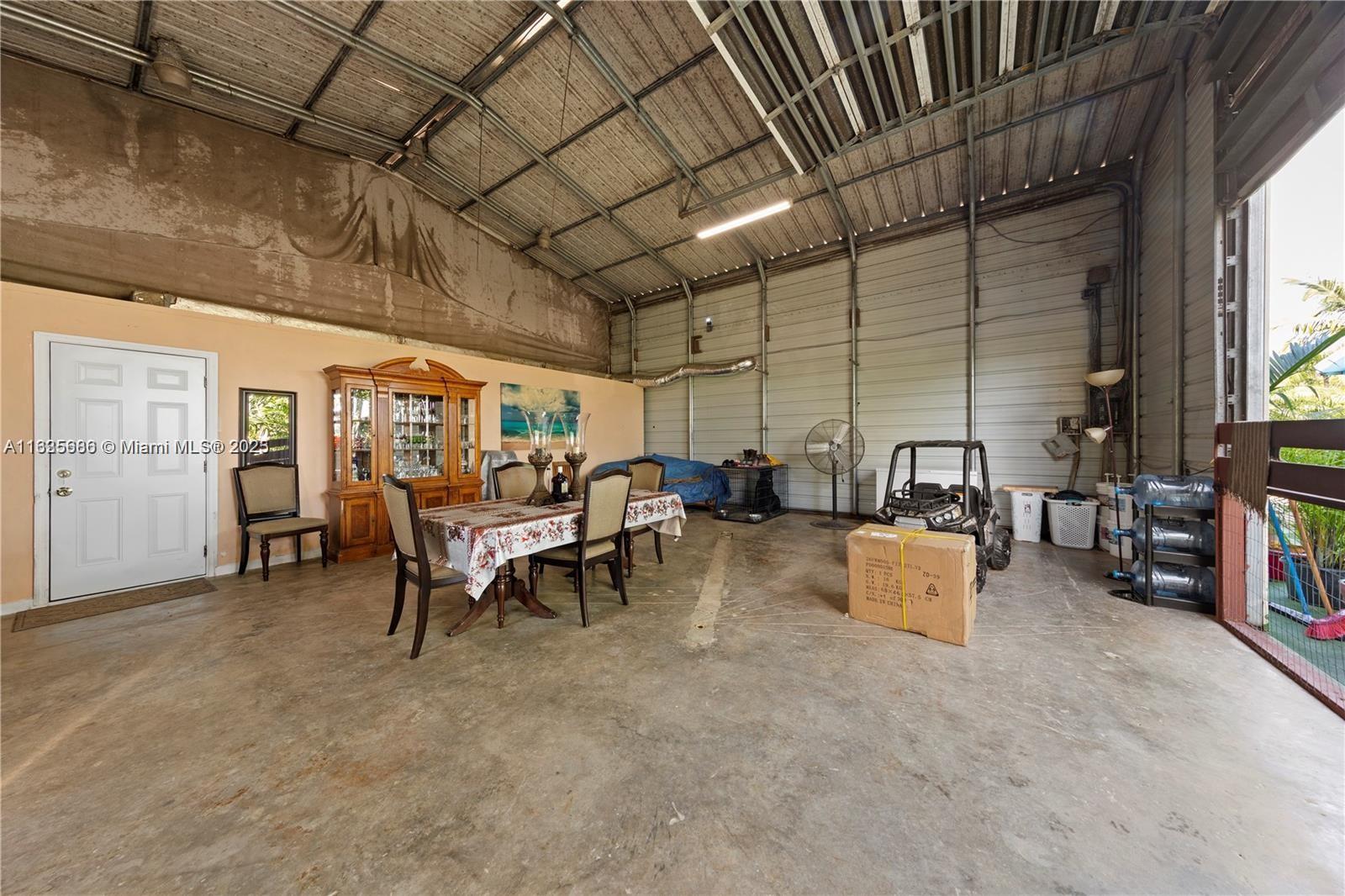 15 ACRES - Commercial Sale