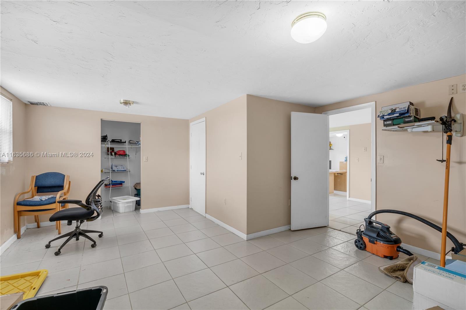 15 ACRES - Commercial Sale