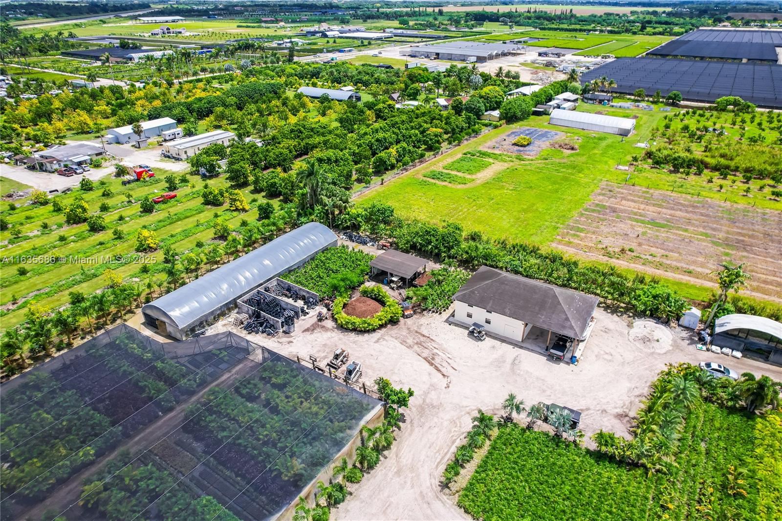 15 ACRES - Commercial Sale