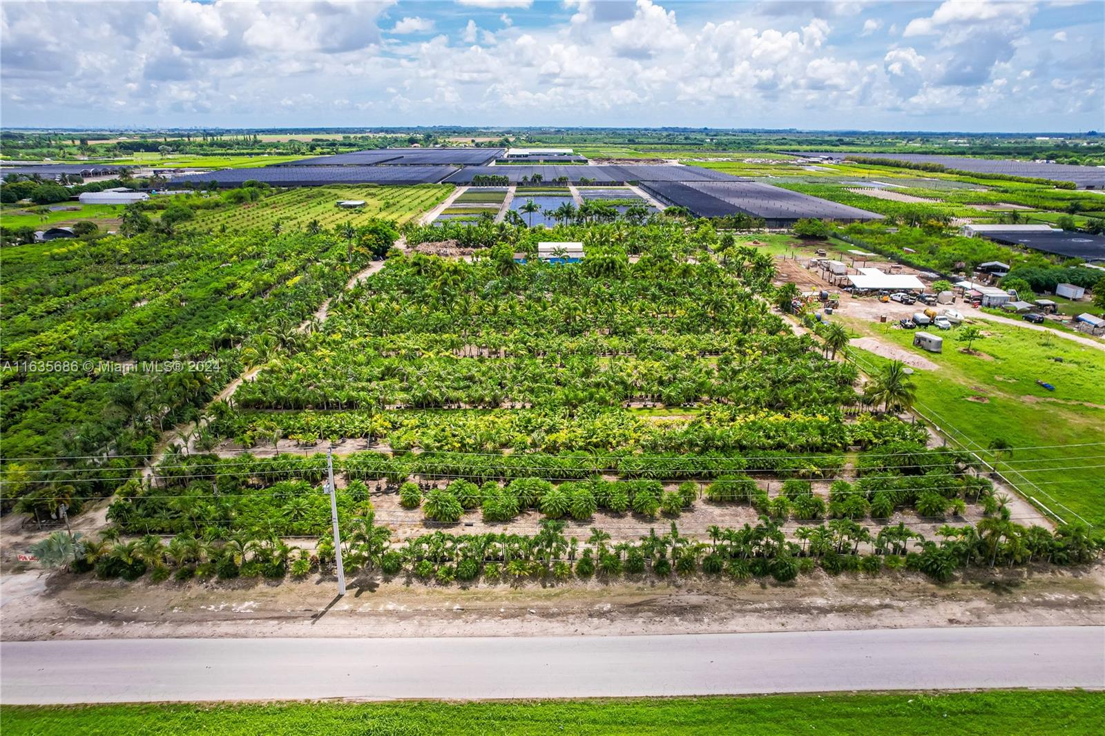 15 ACRES - Commercial Sale