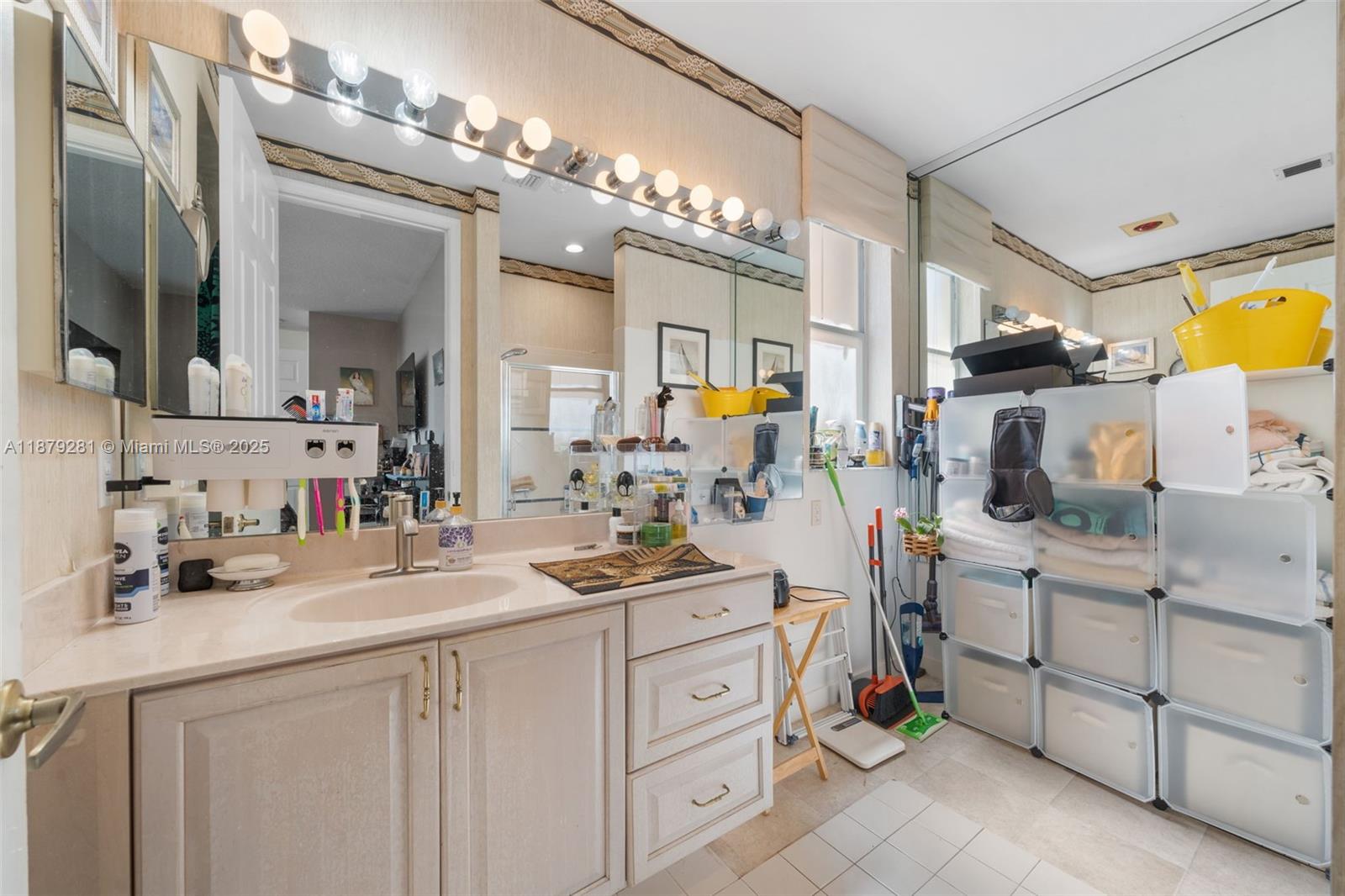 SAN MARINO VILLAGE - Residential