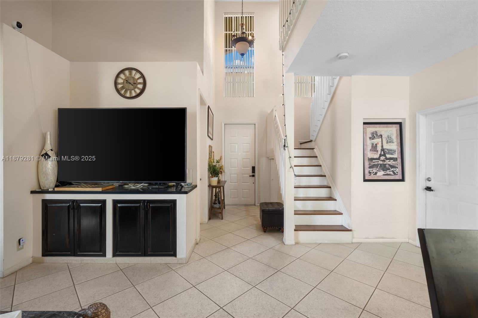 1251 Johnson Ct