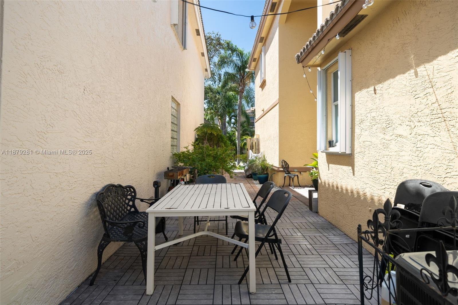 SAN MARINO VILLAGE - Residential