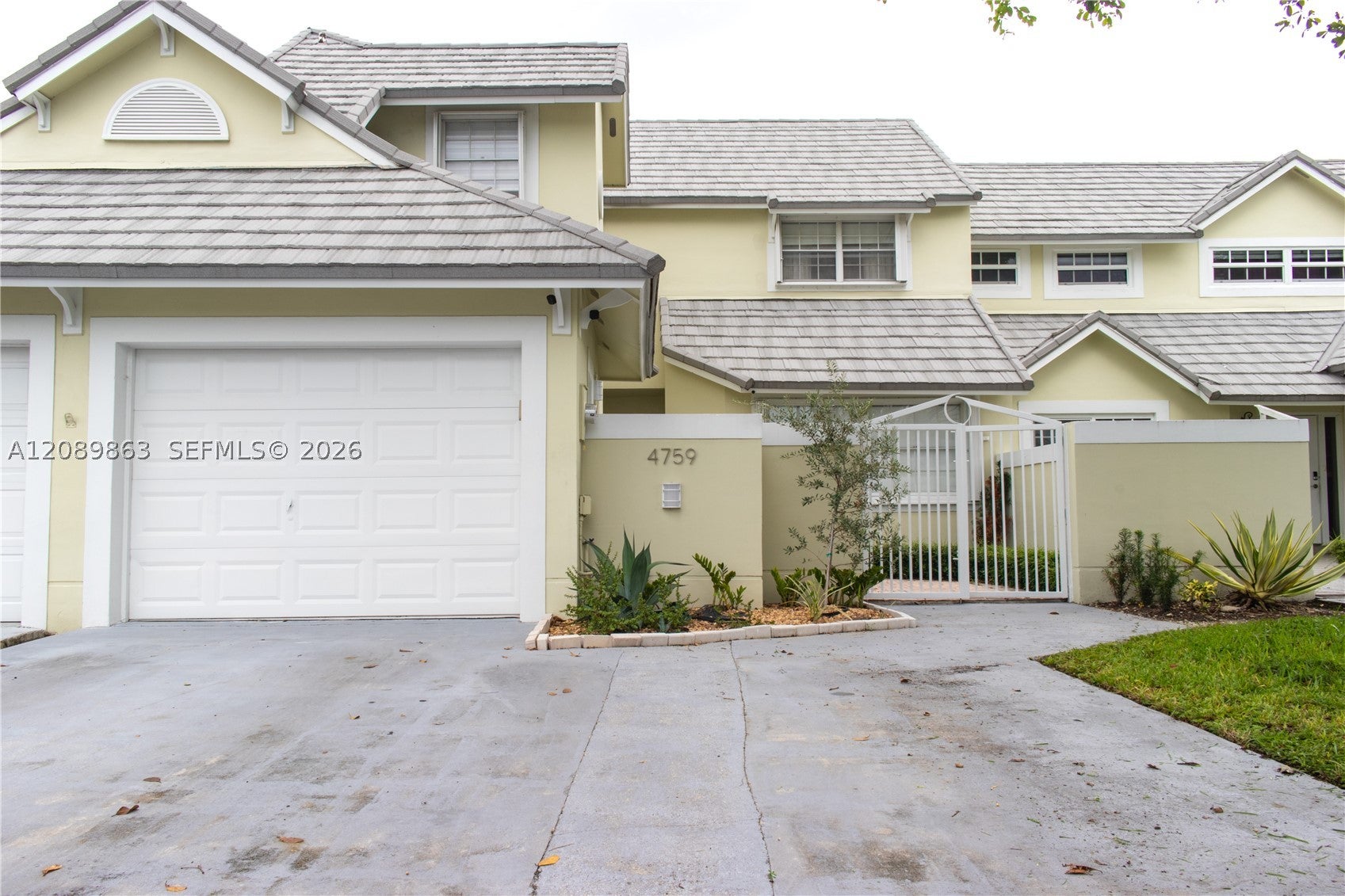 4759 NW 98th Pl