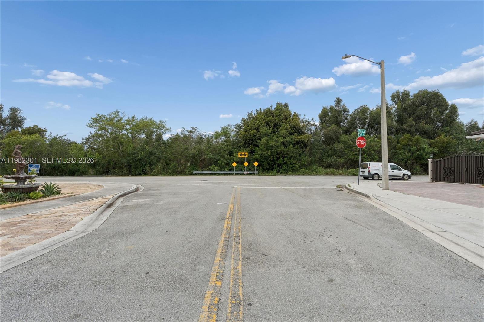 MIAMI EVERGLADE LAND COMP - Land