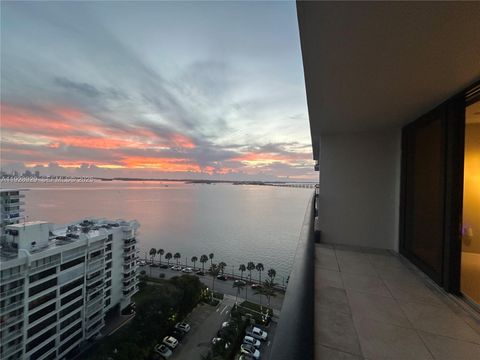 1450 Brickell Bay Dr 1706 Miami FL 33131