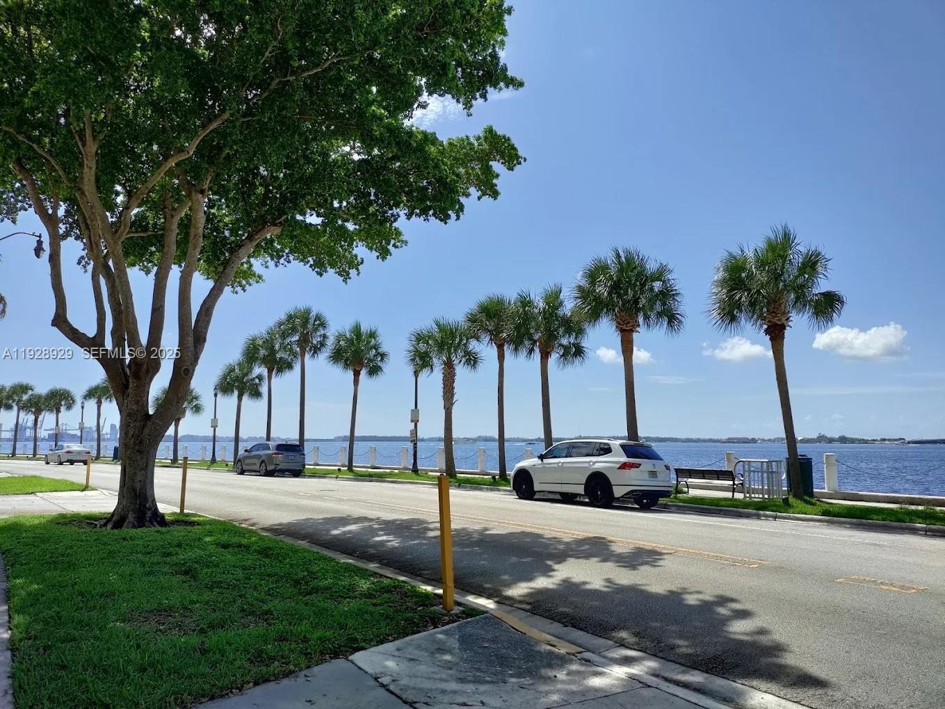 COSTA BELLA CONDO - Residential