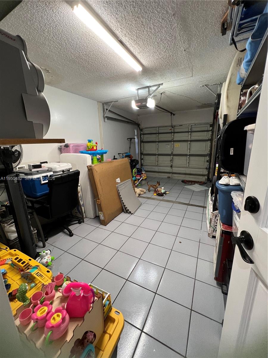 BENT TREE PARCEL 6 CONDO - Residential