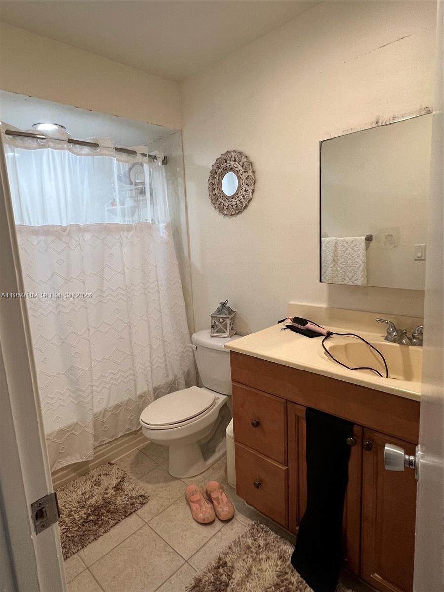 BENT TREE PARCEL 6 CONDO - Residential