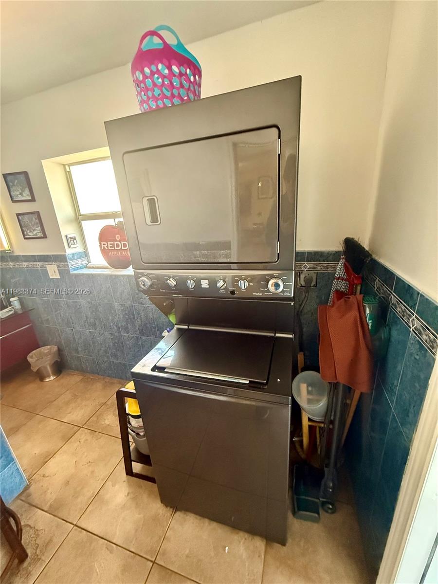 GARDEN ISLES SEC ONE - Residential