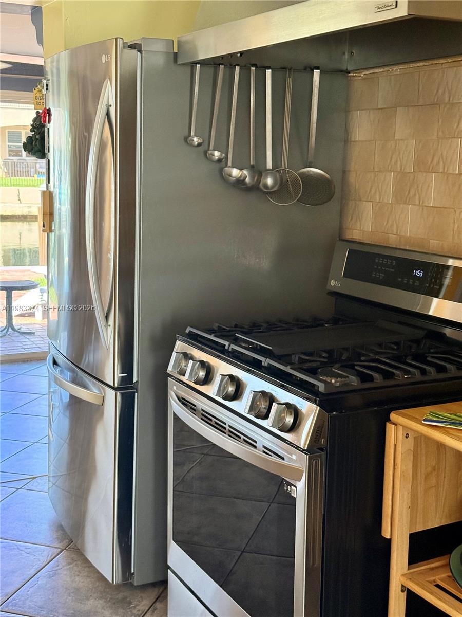 GARDEN ISLES SEC ONE - Residential