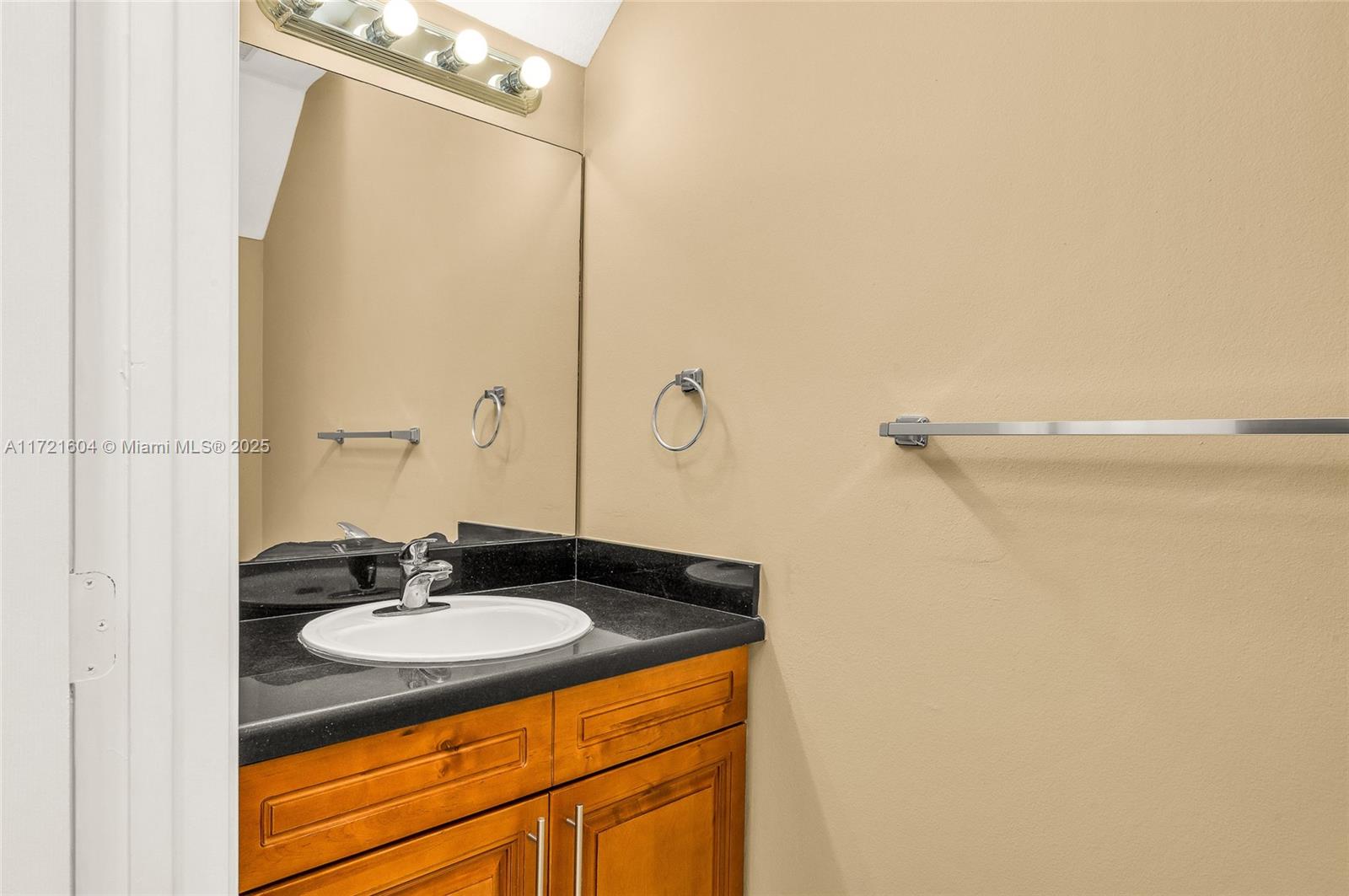 PERRY & WELLS SUB CORR PL - Residential