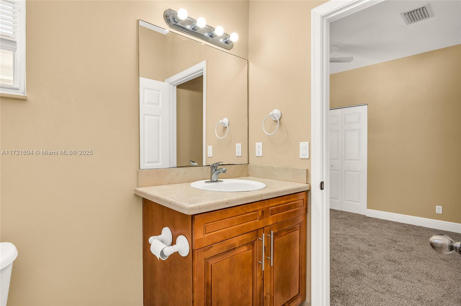 PERRY & WELLS SUB CORR PL - Residential