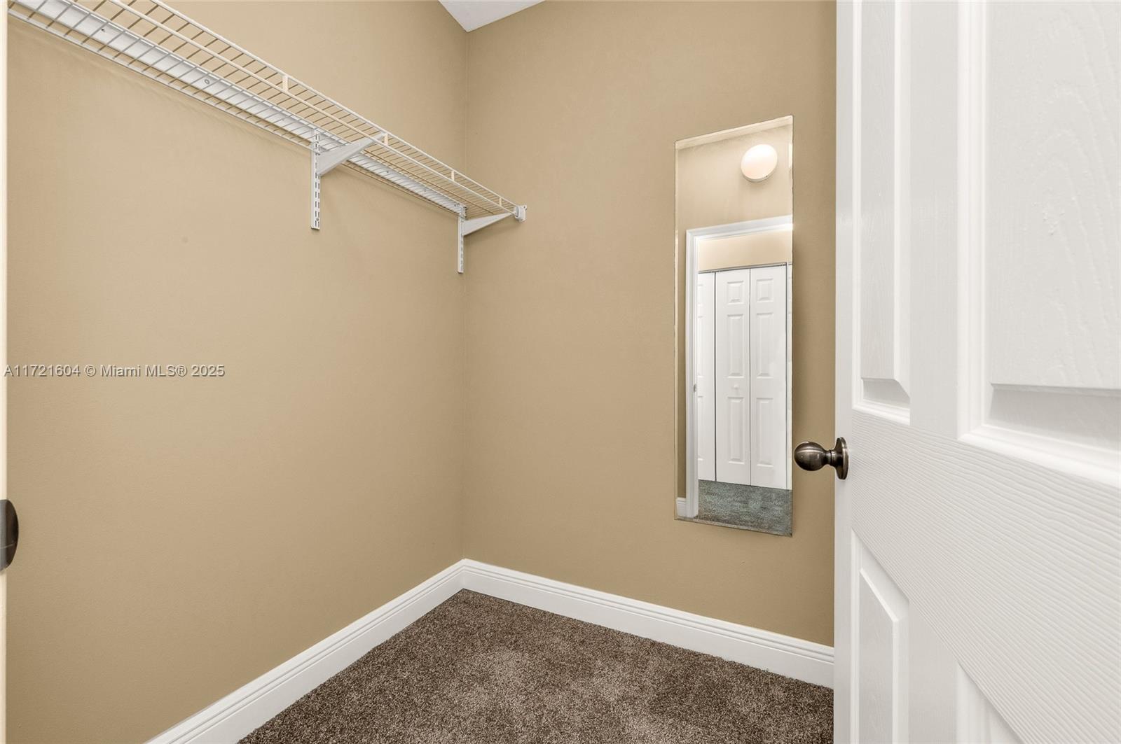 PERRY & WELLS SUB CORR PL - Residential