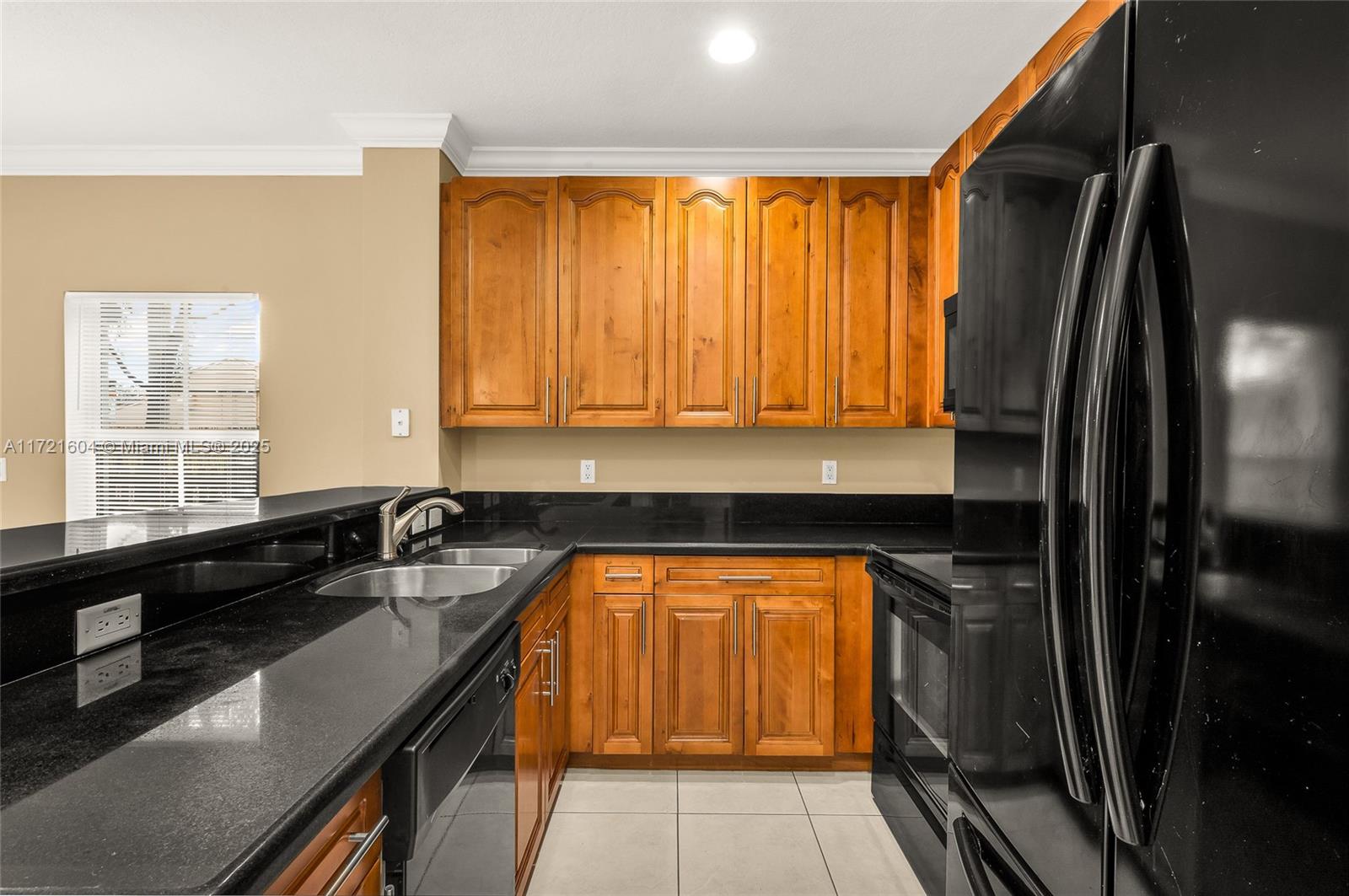 PERRY & WELLS SUB CORR PL - Residential