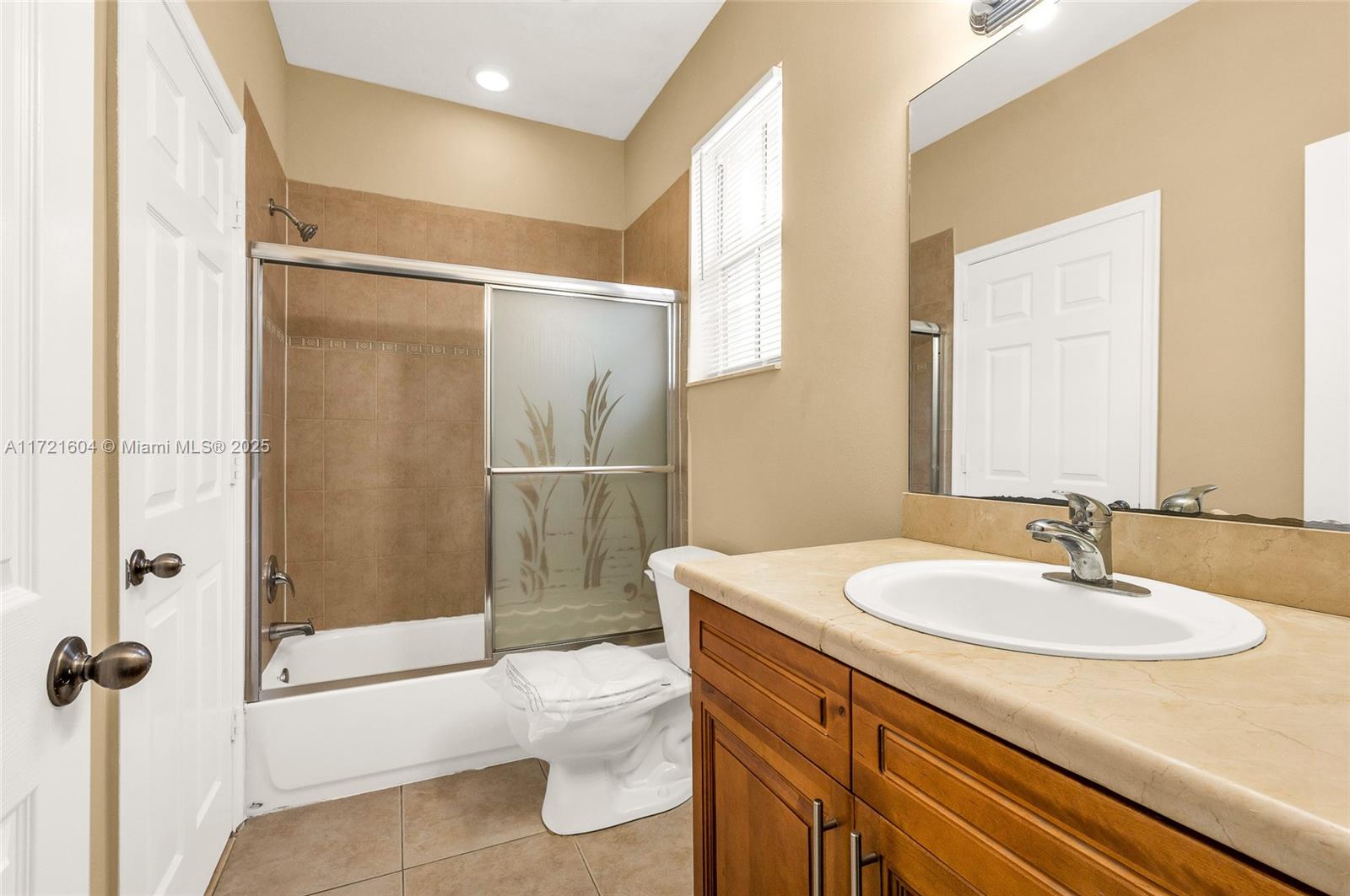 PERRY & WELLS SUB CORR PL - Residential