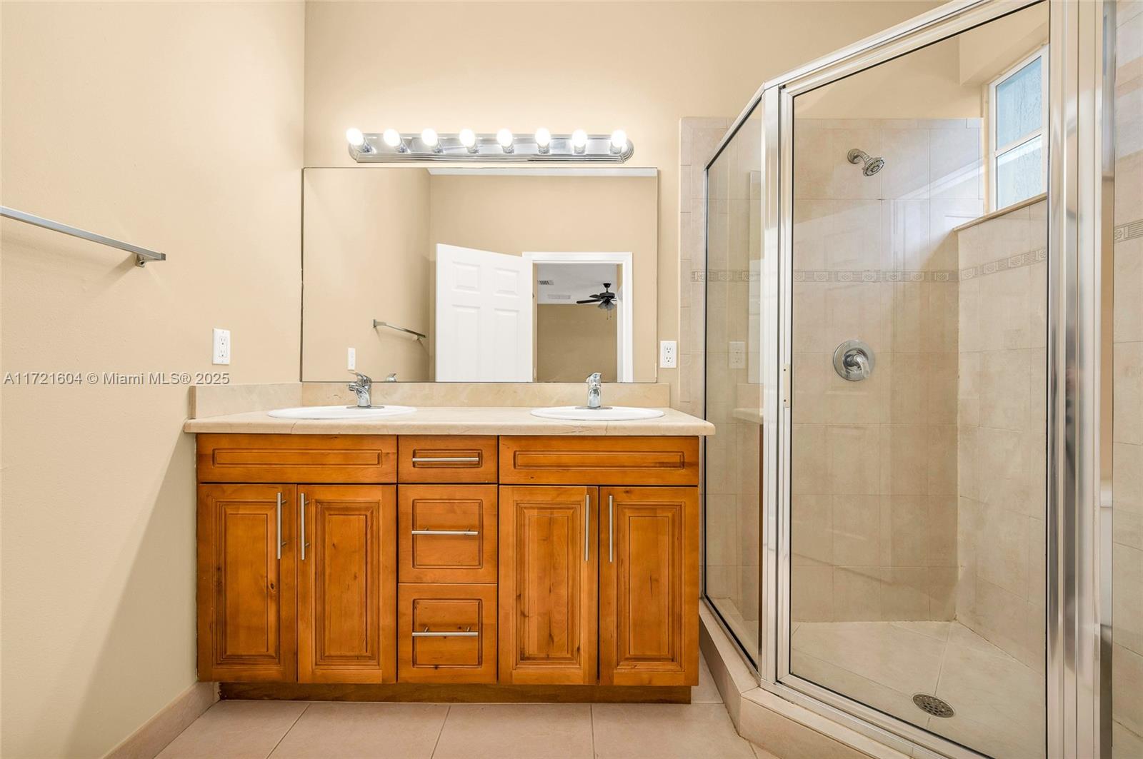 PERRY & WELLS SUB CORR PL - Residential