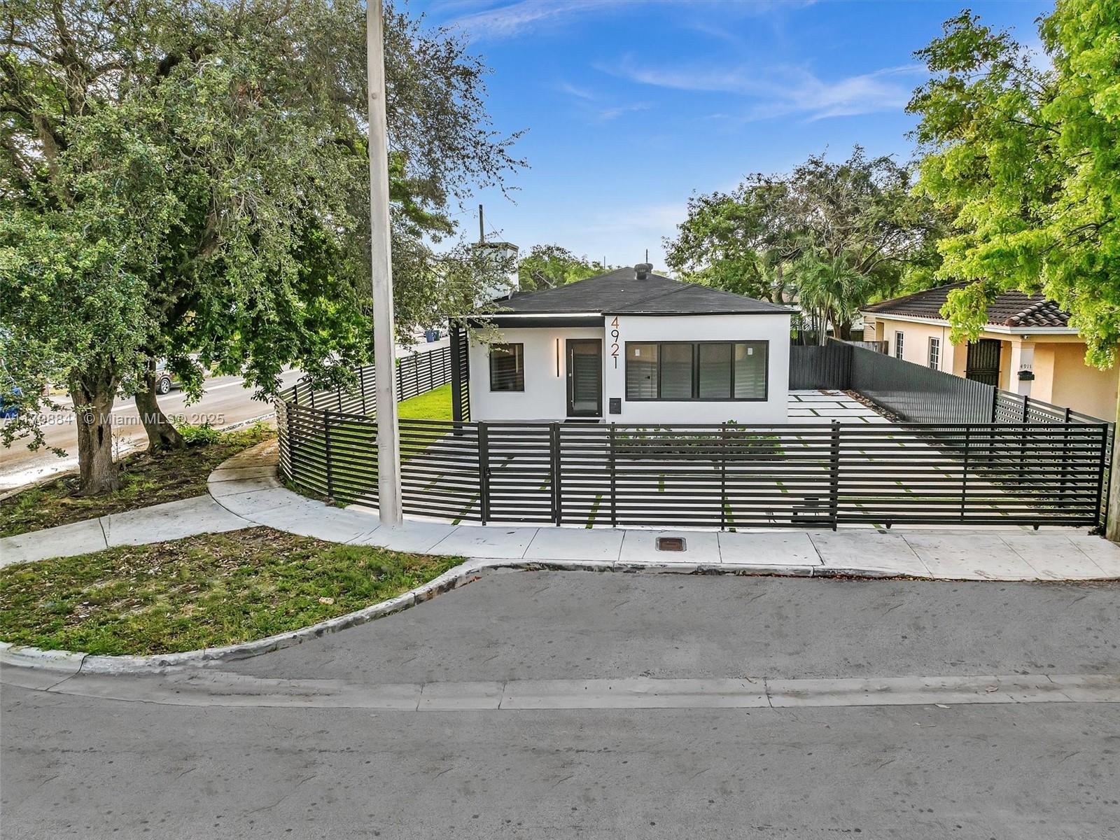 BAY VISTA PARK AMD PL - Residential